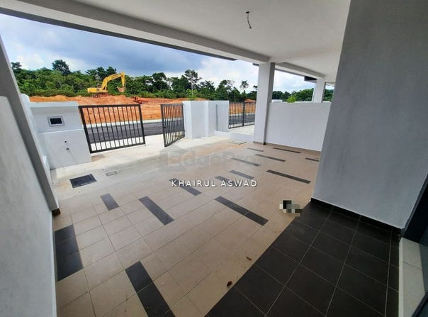 Kampung Jenderam Hilir, Dengkil, Selangor 43800