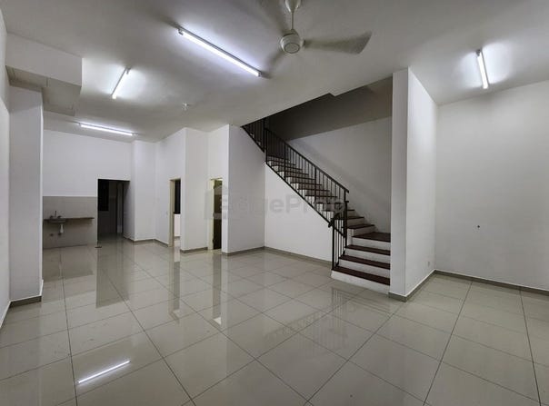 Jalan Setia Utama U13/37, Setia Alam/Alam Nusantara, Selangor 40170