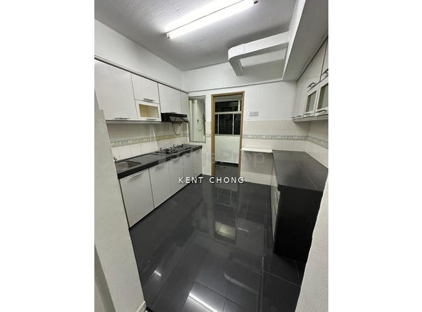 Lot 2, Galeri PV, No.2, Jalan 3/23a, Kepong, Selangor 53000