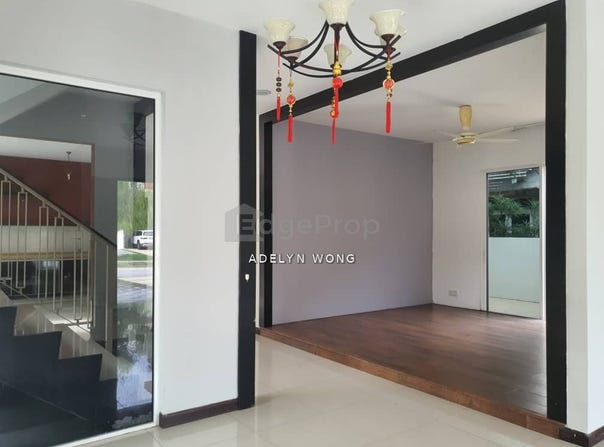 Jalan Setia Tropika U13/20, Setia Alam/Alam Nusantara, Selangor 40170