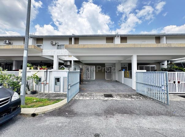 Jalan Tasik Senangin 7, Semenyih, Selangor 71750