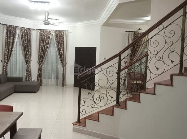Jalan Warisan Mulia 4/1, Kota Warisan, Sepang, Selangor 43900