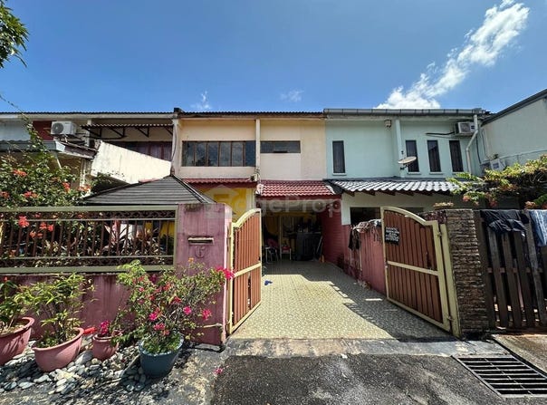 Jalan Cempaka, Ampang, Selangor 55100