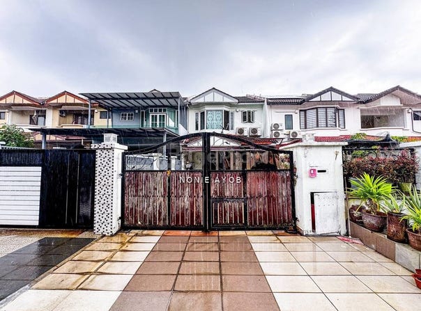 Jalan Mutiara, Puchong, Selangor 47100