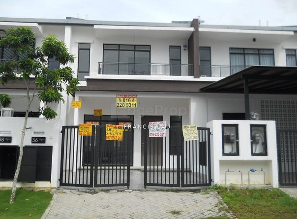 Bandar Puncak Alam, Selangor 43200