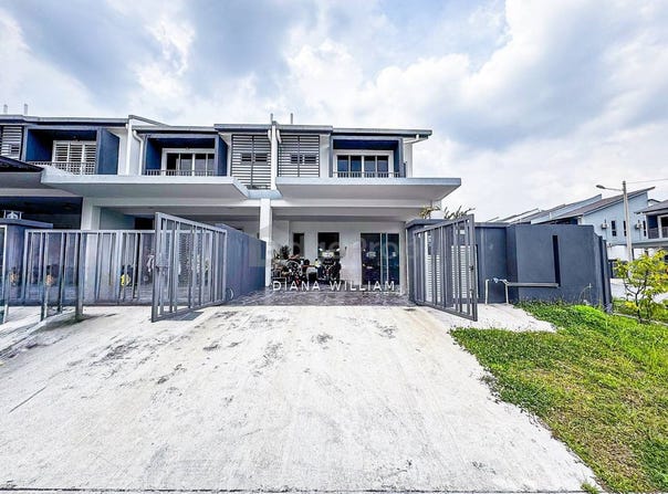 Bandar Sungai Long, Selangor 43200