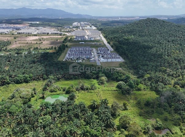 Pekan Nenas, Johor 81500