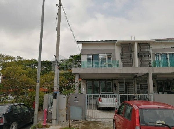 Jalan Baiduri, Dengkil, Selangor 43800