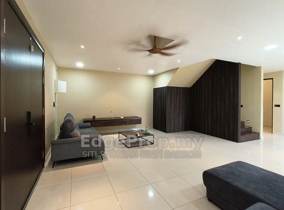 Jalan Lengkuas, Rimba Jaya, Shah Alam, Selangor 40200
