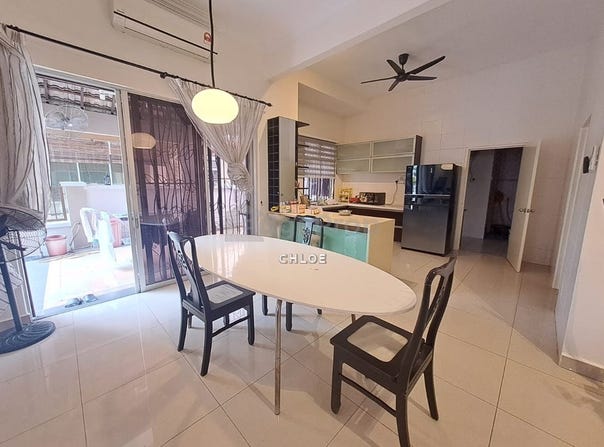 Jalan Kemuning Palma, Shah Alam, Selangor 40400