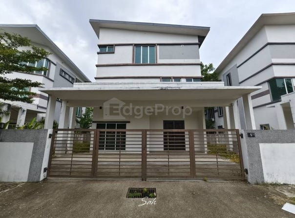 Jalan Desa Meringin, Kajang, Selangor 43000