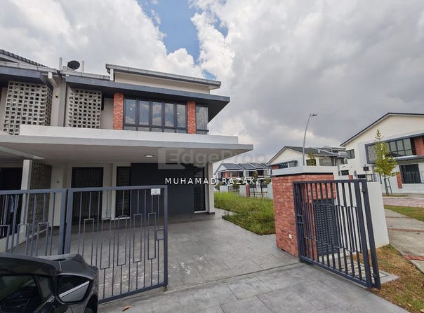 Shah Alam, Selangor 40160