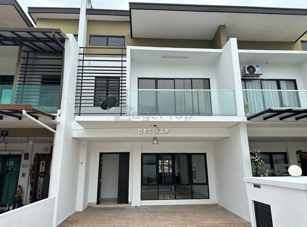 Jalan anggun 3, Bandar Country Homes, Selangor 48000