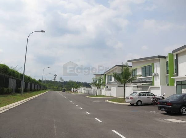 jalan laman setia 7, Gelang Patah, Johor 81500