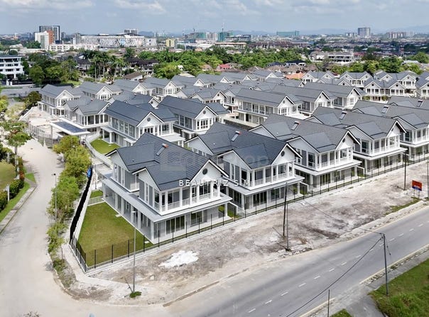 Kuching, Sarawak 93350