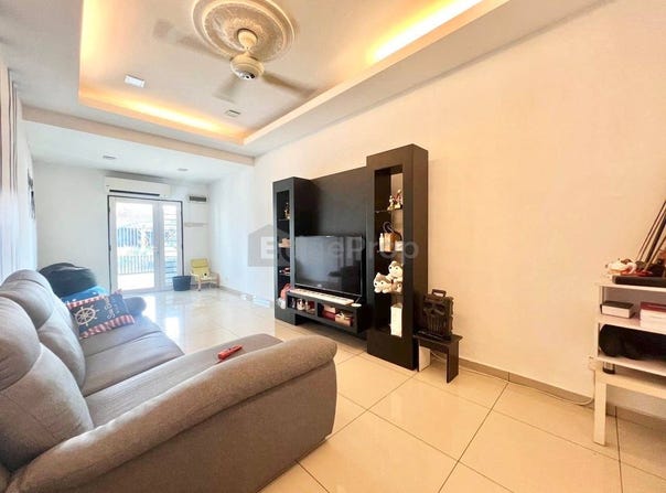 Jalan 1/1, Semenyih, Selangor 43500
