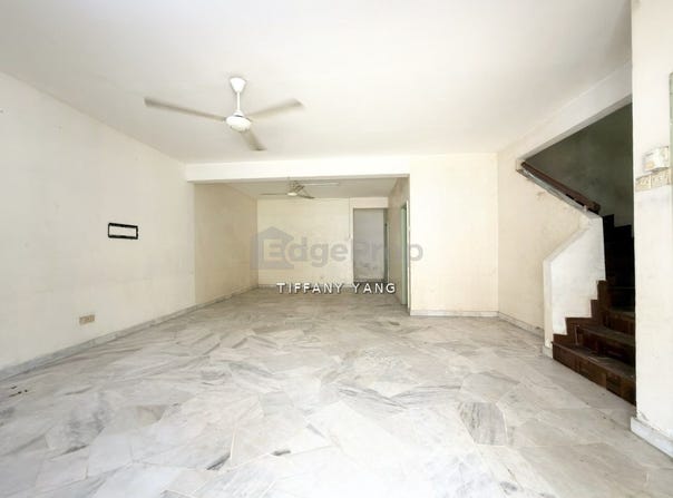 Jalan Desa 7/x, Bandar Country Homes, Selangor 48000