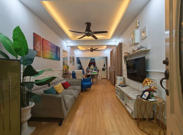 Jalan Dahlia, Puchong, Selangor 47100