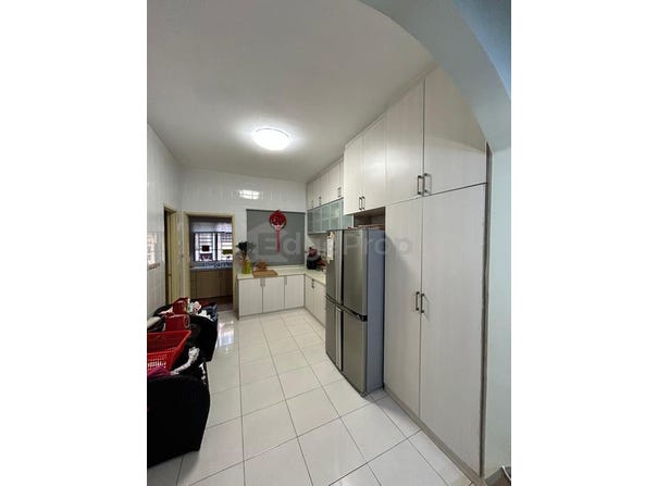 Jalan Suria, Kajang, Selangor 43000