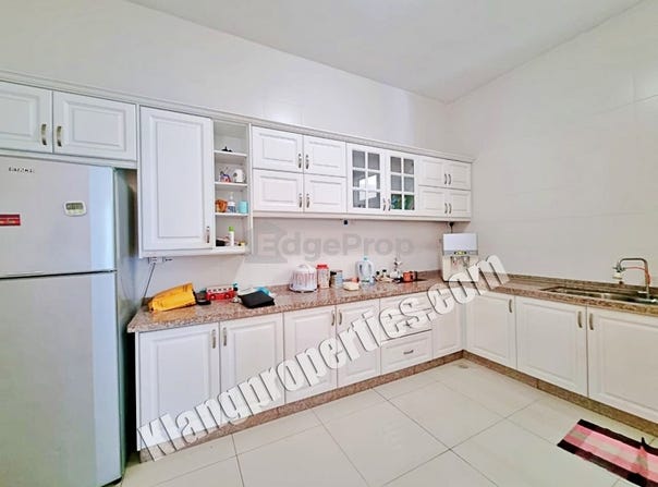 Bukit Tinggi 3, Klang, Selangor 41200