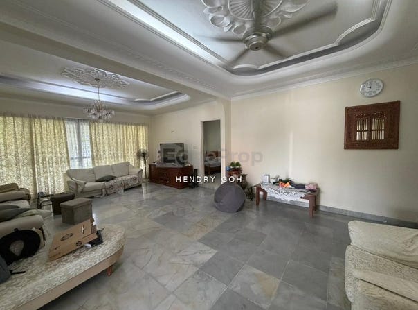 Jalan Usaha Ehsan, Taman Ehsan, Kepong, Selangor 52100