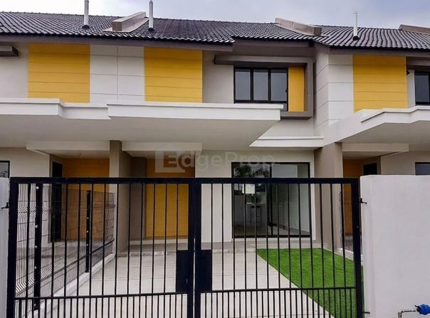 Persiaran Mahkota, Banting, Selangor 42700