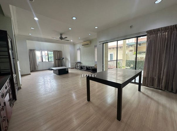 Bandar Sungai Long, Bandar Sungai Long, Selangor 43000