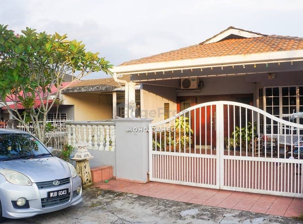 Jalan Usaha Ehsan, Taman Ehsan, Kepong, Selangor 52100