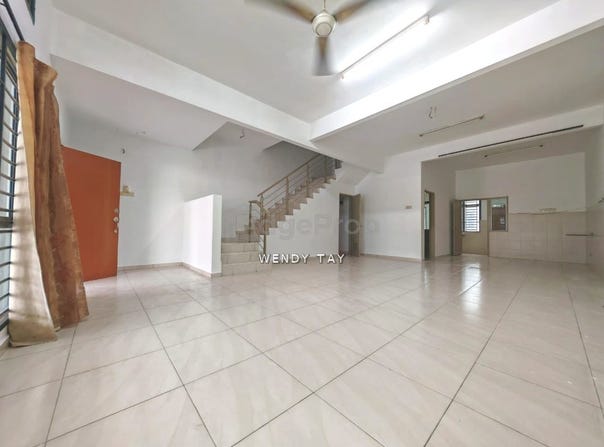 Jalan Sentral, Iskandar Puteri, Johor 79100
