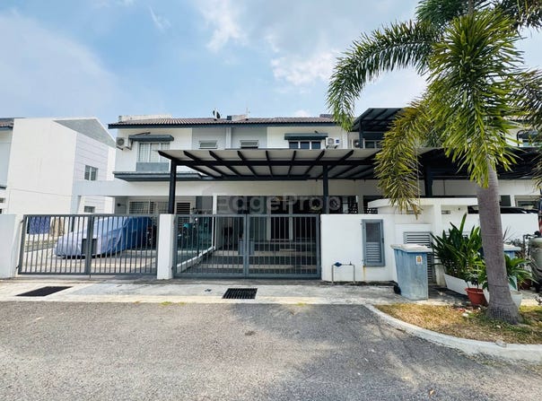 Persiaran Mahkota, Banting, Selangor 42700
