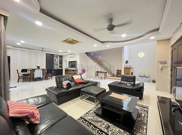 Persiaran Mahkota Cheras, Cheras, Selangor 43200