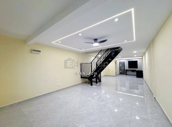 Jalan Serunai, Senai, Johor 81400