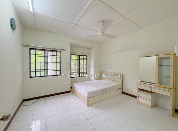 Sri kembangan, Selangor 47120