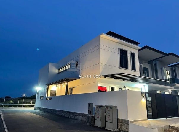 Off Jalan Semenyih, Semenyih, Selangor 43500