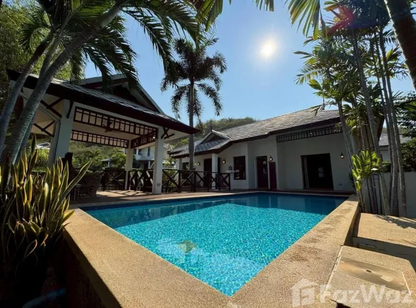 Ruam Chit Road, Cha Am, Cha-Am, Phetchaburi, 76120 Thailand, Cha-Am,