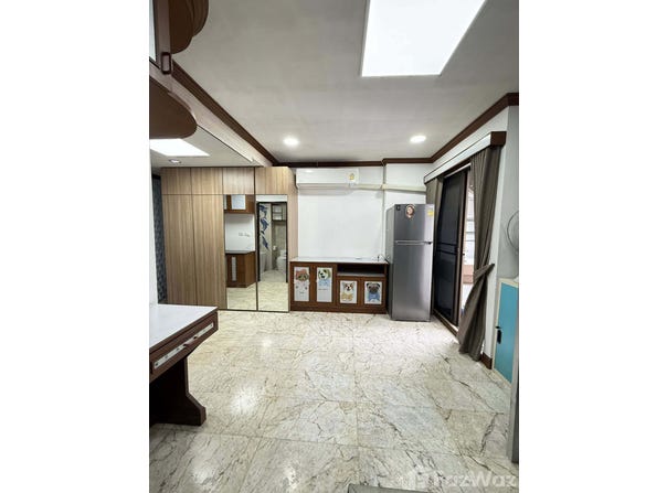 Ratchadaphisek 48, Lat Yao, Chatuchak, Bangkok, 10900 Thailand, Chatuchak,