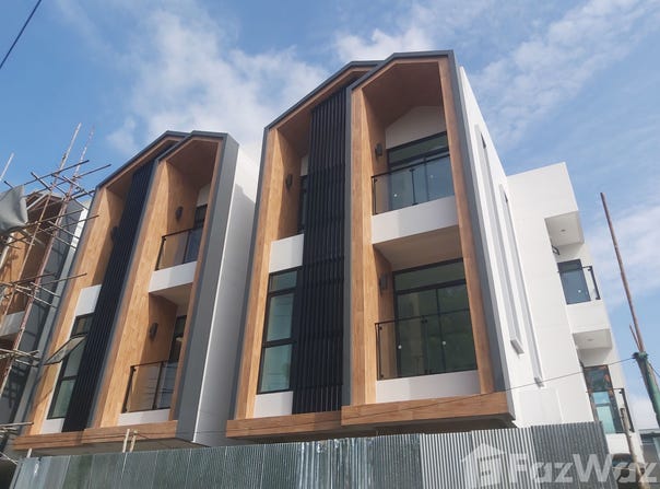 206 Soi Sabai Chai Yaek 5, Samsen Nok, Huai Khwang, Bangkok, 10310 Thailand, Huai Khwang,