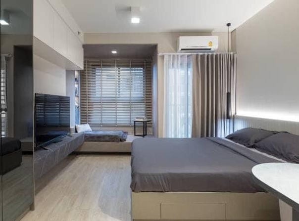 Terra Charge, 203 Trok Manawitthaya, Khlong Ton Sai, Khlong San, Bangkok, 10600 Thailand, Khlong San,