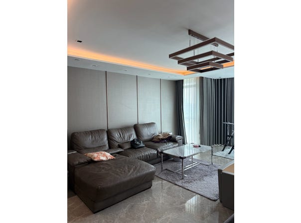 26 Soi Santi Sewi 1, Phaya Thai, Bangkok, 10400 Thailand, Phaya Thai,