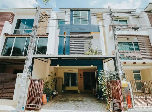 Thanapat Club Haus, Chong Nonsi, Yan Nawa, Bangkok, 10120 Thailand, Yan Nawa,