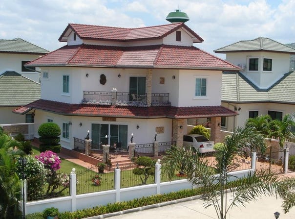 Natural Hill, Cha Am, Cha-Am, Phetchaburi, 76120 Thailand, Cha-Am,
