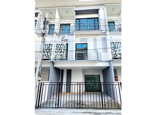 Ban Thongsathit Villa 9, Khlong Thanon, Sai Mai, Bangkok, 10220 Thailand, Sai Mai,
