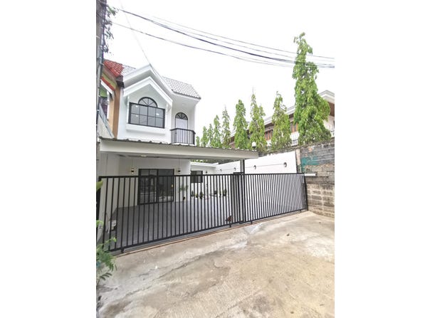 8 Phraya Suren 35, Bang Chan, Khlong Sam Wa, Bangkok, 10510 Thailand, Khlong Sam Wa,