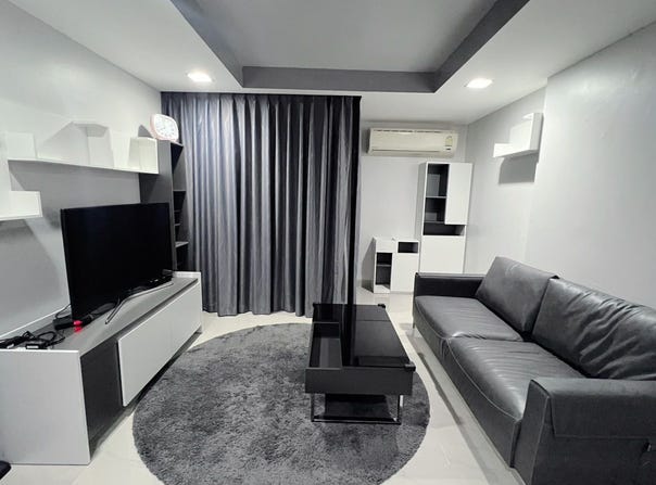 Condo D Ratchada, Soi Chokchai Ruammit Yaek 29, Ratchadaphisek, Din Daeng, Bangkok, 10400 Thailand, Din Daeng,