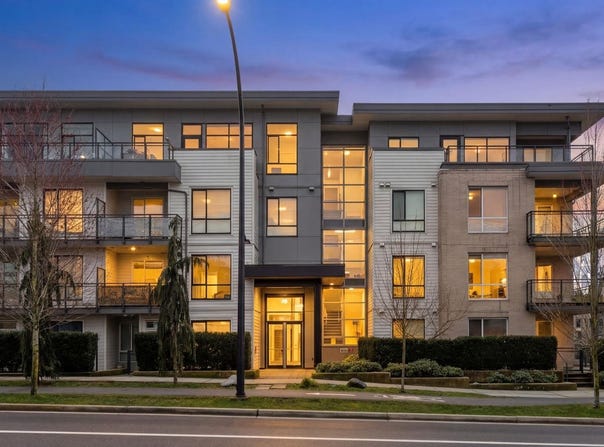 625 E 3rd Street 211, North Vancouver, BC V7L 1G6