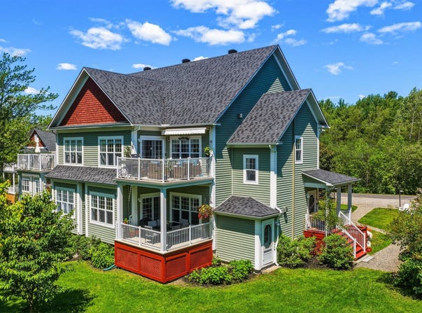 38 Tsse des Boisés, Lac-Brome, QC J0E 1S0