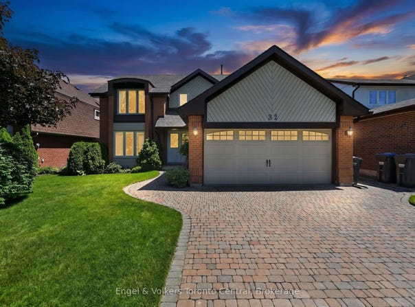 32 Milford Crescent, Brampton, ON L6S 3E4