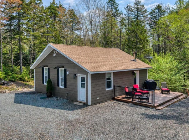 7 Lakeview Road, Hemford, NS B0R 1E0
