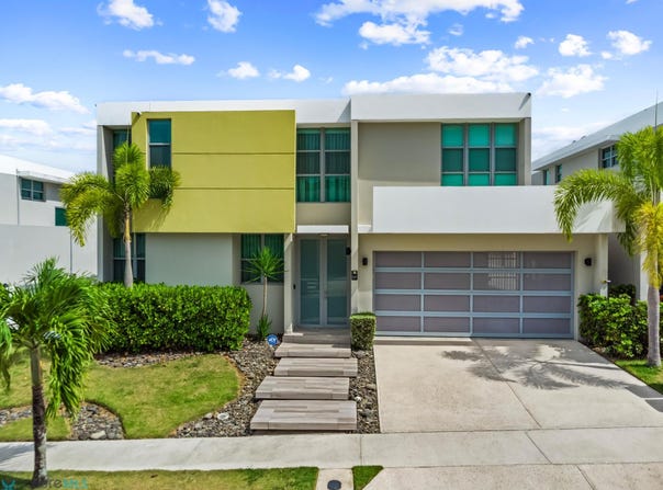 Aurora MONTECIELO, Guaynabo, Guaynabo, 00966