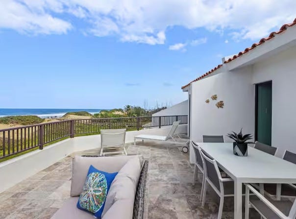 Casa de Playa Marbela, Isabela, 00662